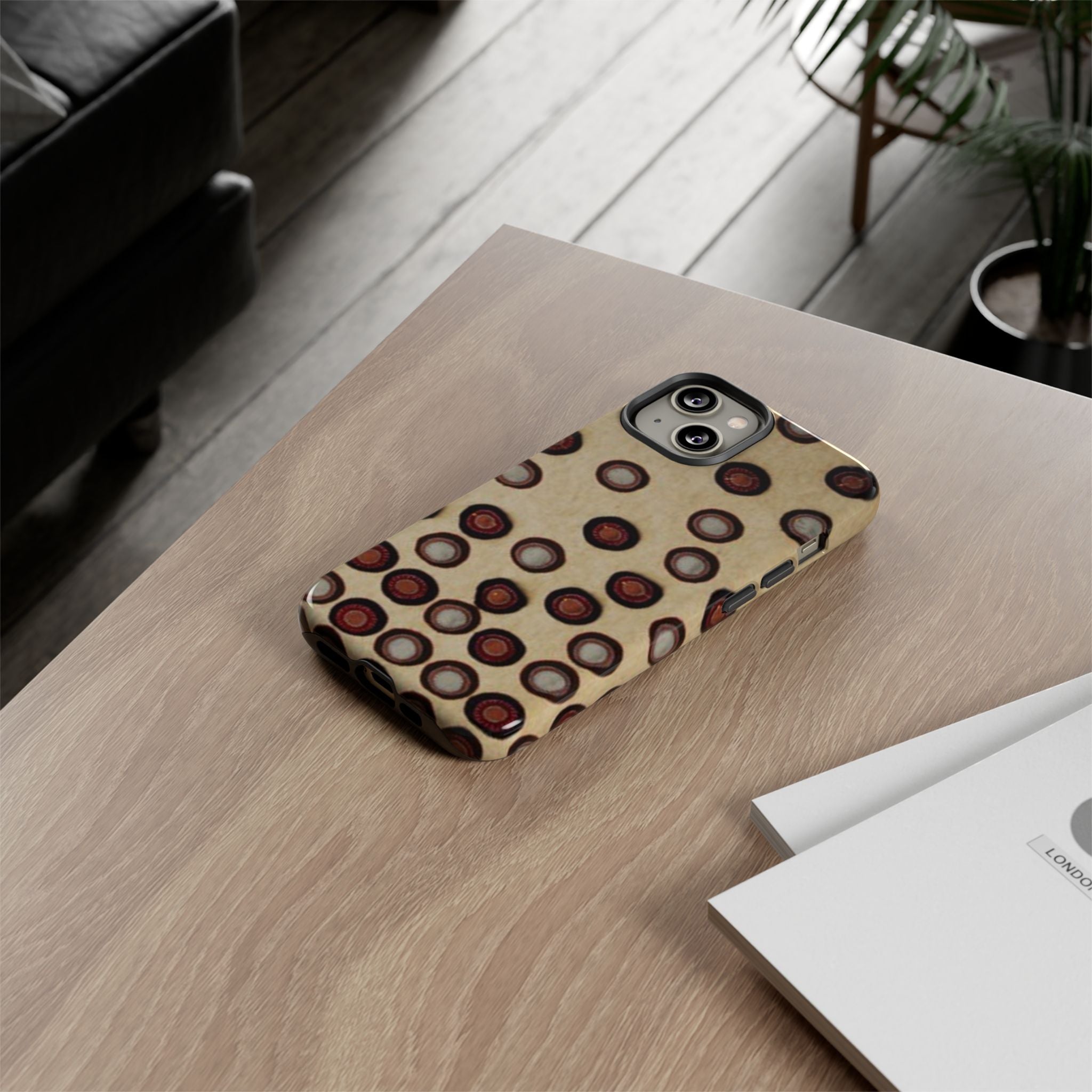 Penny Rug - Retro Dot Pattern Phone Case — Vintage Beige Circles Protective Cover