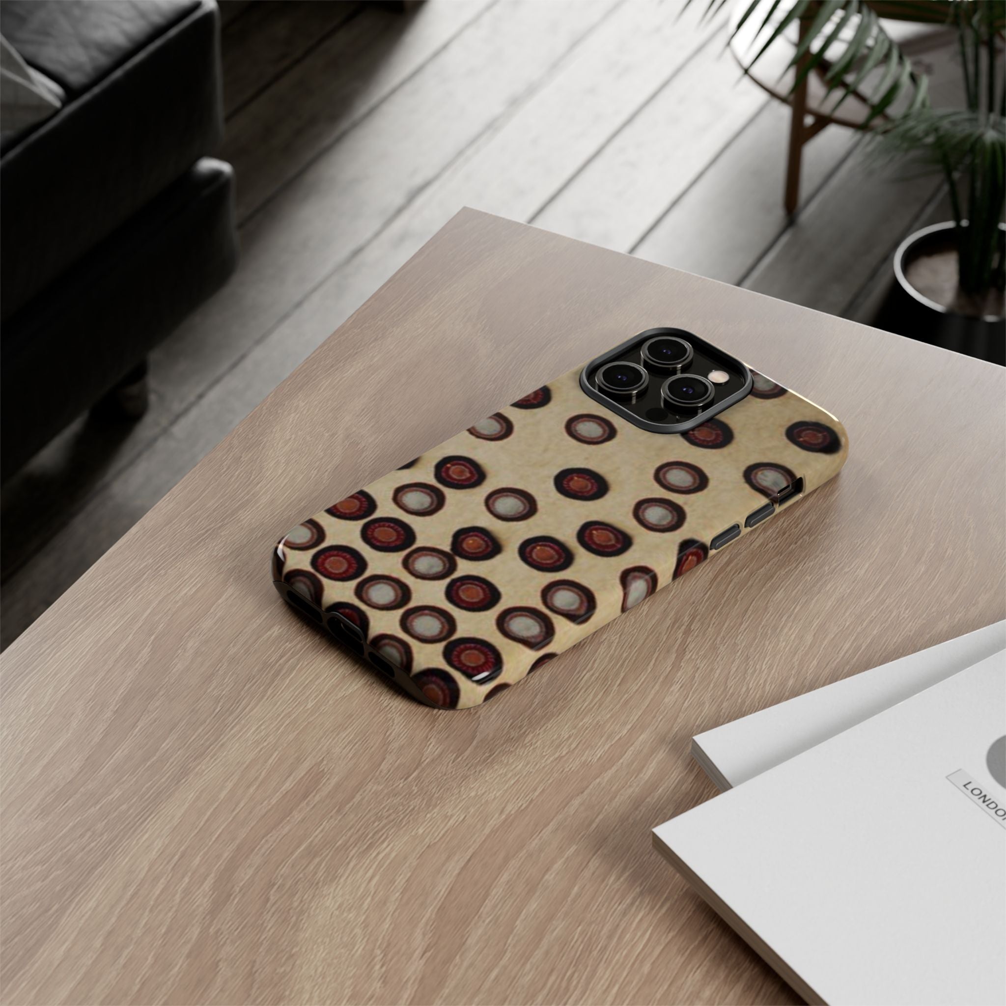 Penny Rug - Retro Dot Pattern Phone Case — Vintage Beige Circles Protective Cover